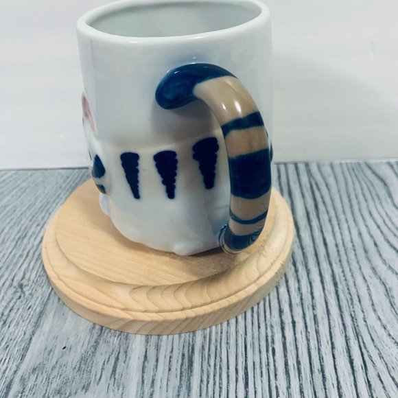 Henriksen Japan Figural Cute Cat Mug - Picture 2 of 7
